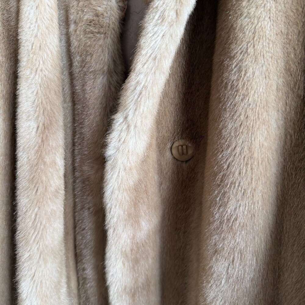 Vintage Faux Fur - Picture 5 of 6